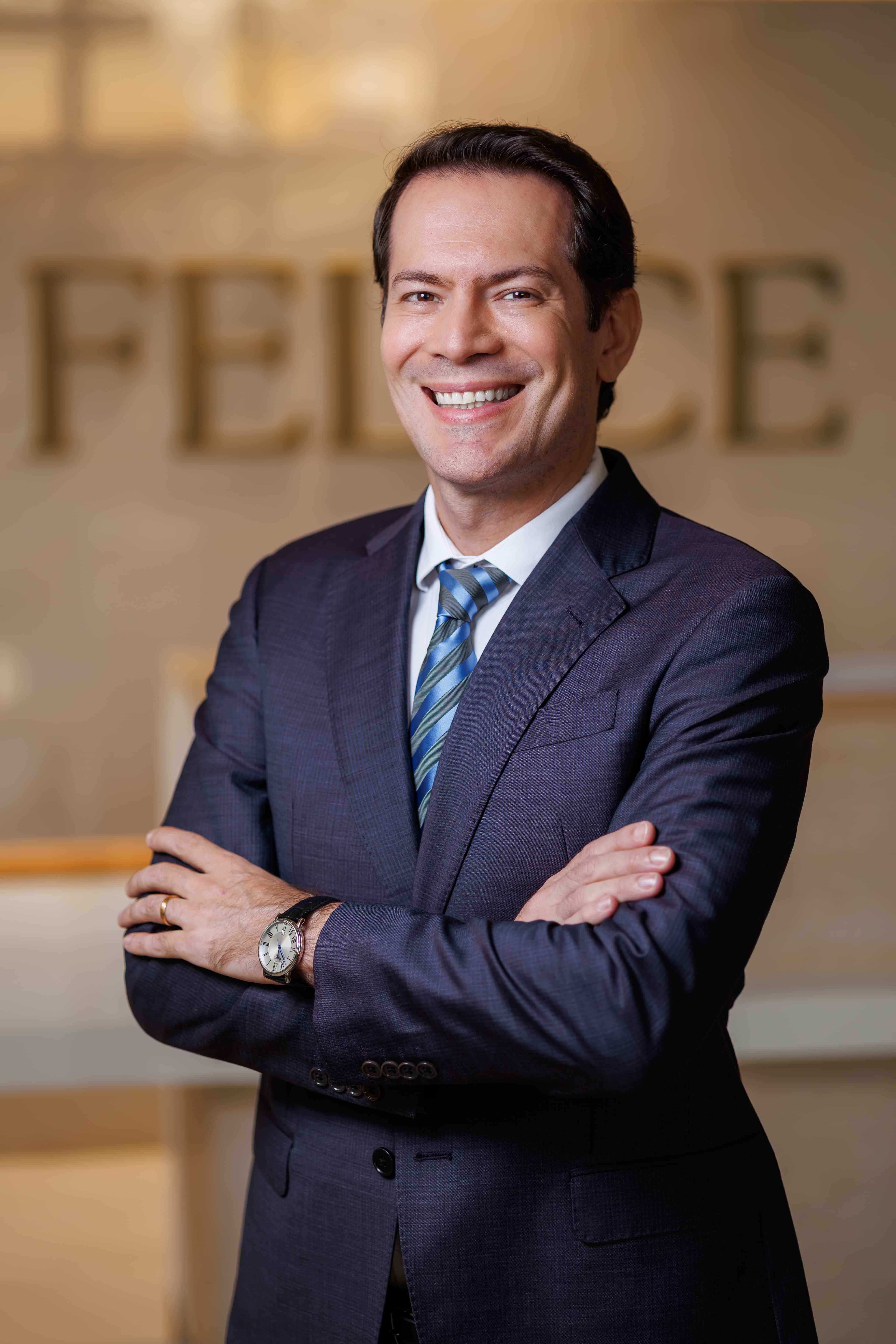 Dr. Leonardo Felice