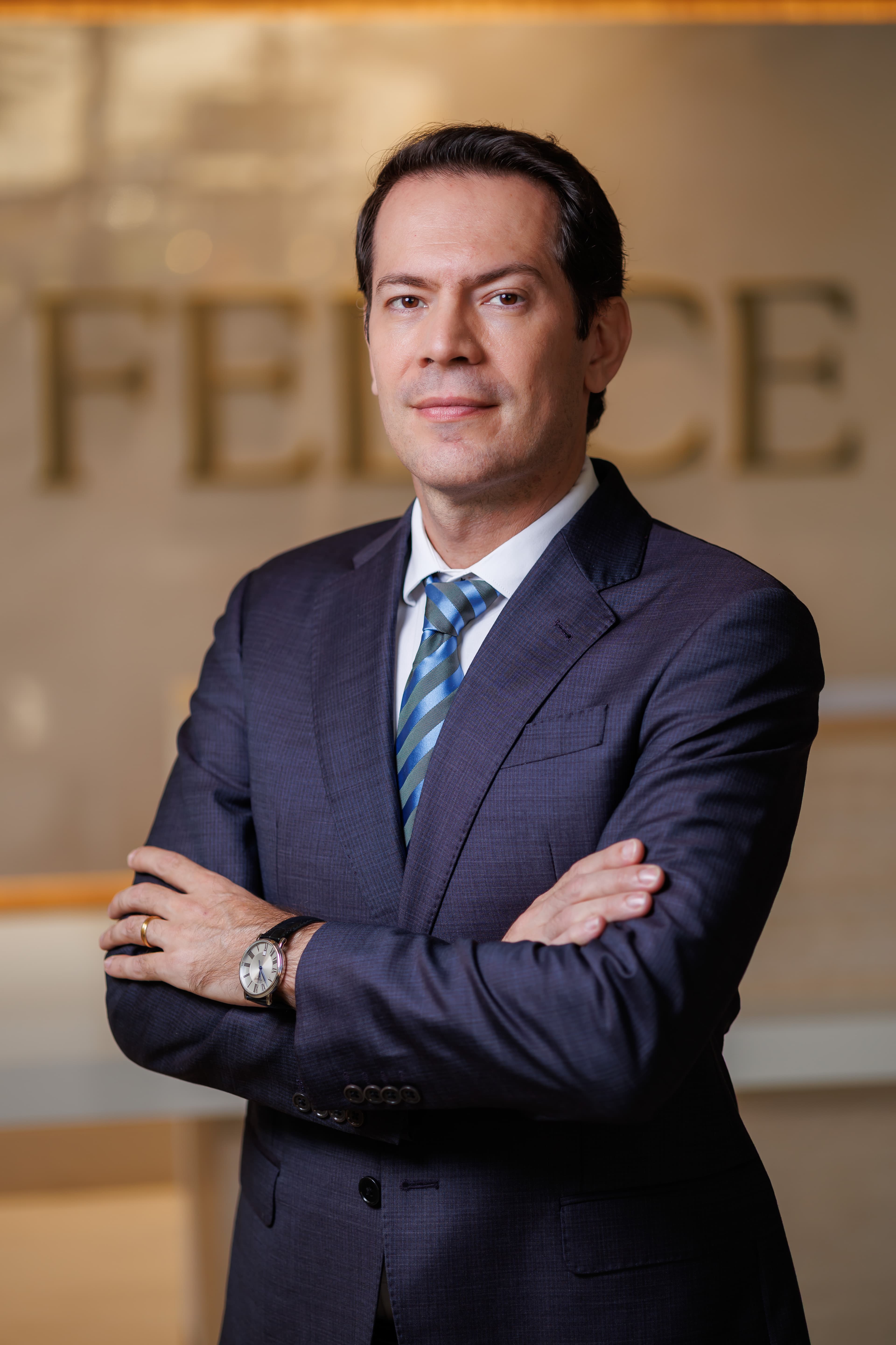 Dr. Leonardo Felice